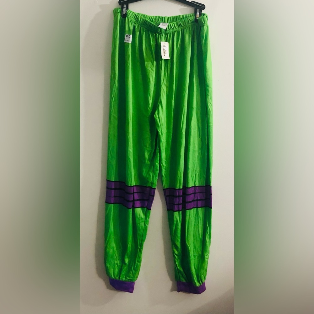 Ninja Turtle men’s jogger pull on green. Size L